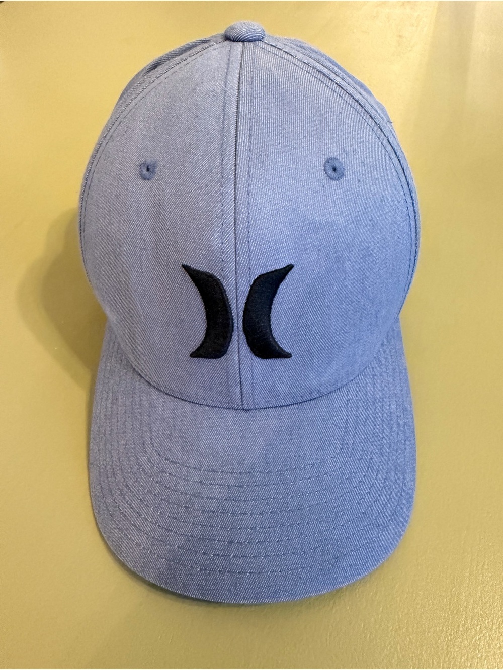 Hurley Flex Fit Men's Light Blue Curved Bill Cap S/M